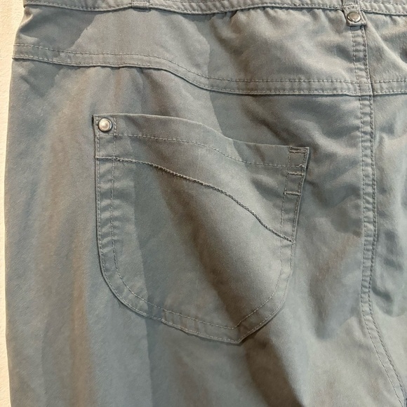 REI Sz  S Tall Convertible Cargo Style Many Pockets Hiking Outdoor Pants - Picture 13 of 14